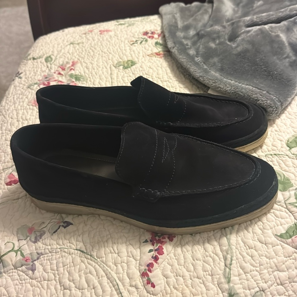 Massimo dutti men’s black suede loafers